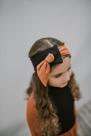 Ribbed Side Knot Head Band